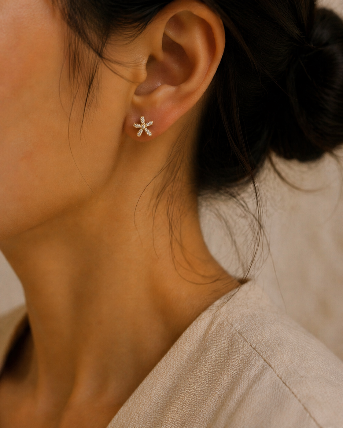 sparkling stones gold stud earrings trial