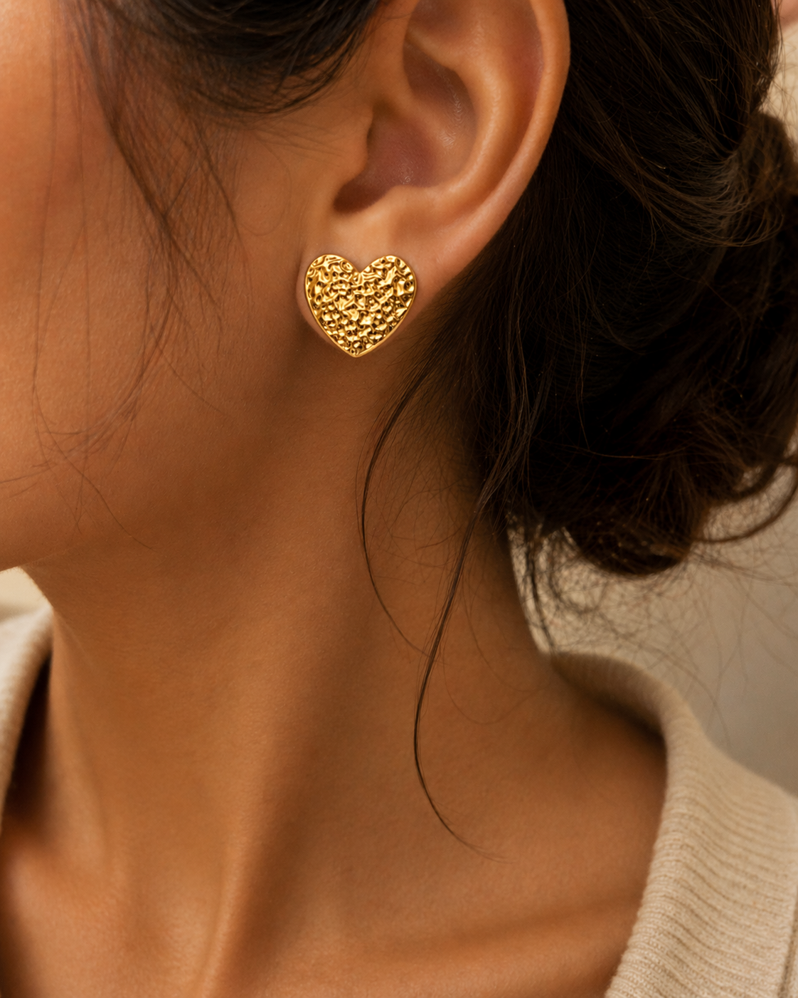 Textured heart shaped stud trial