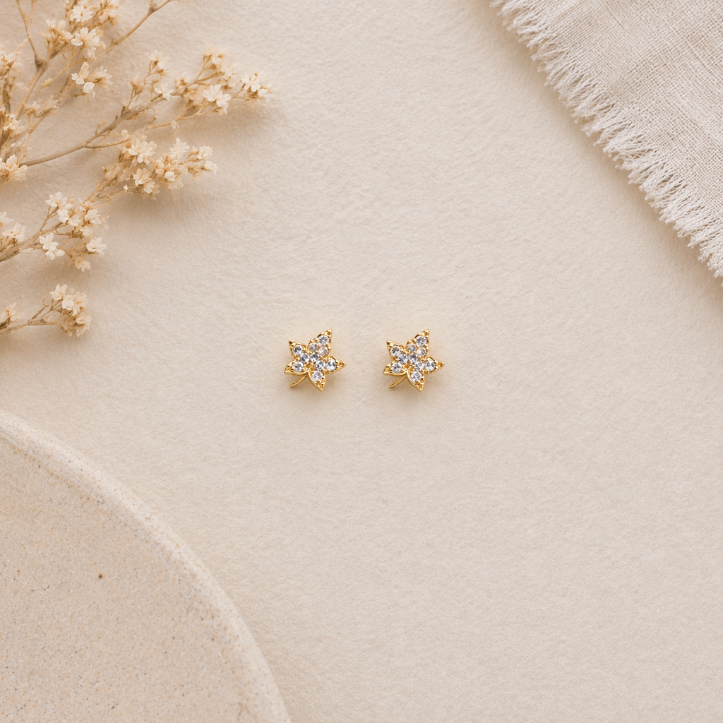 Maple leaf inspired design stud on marble