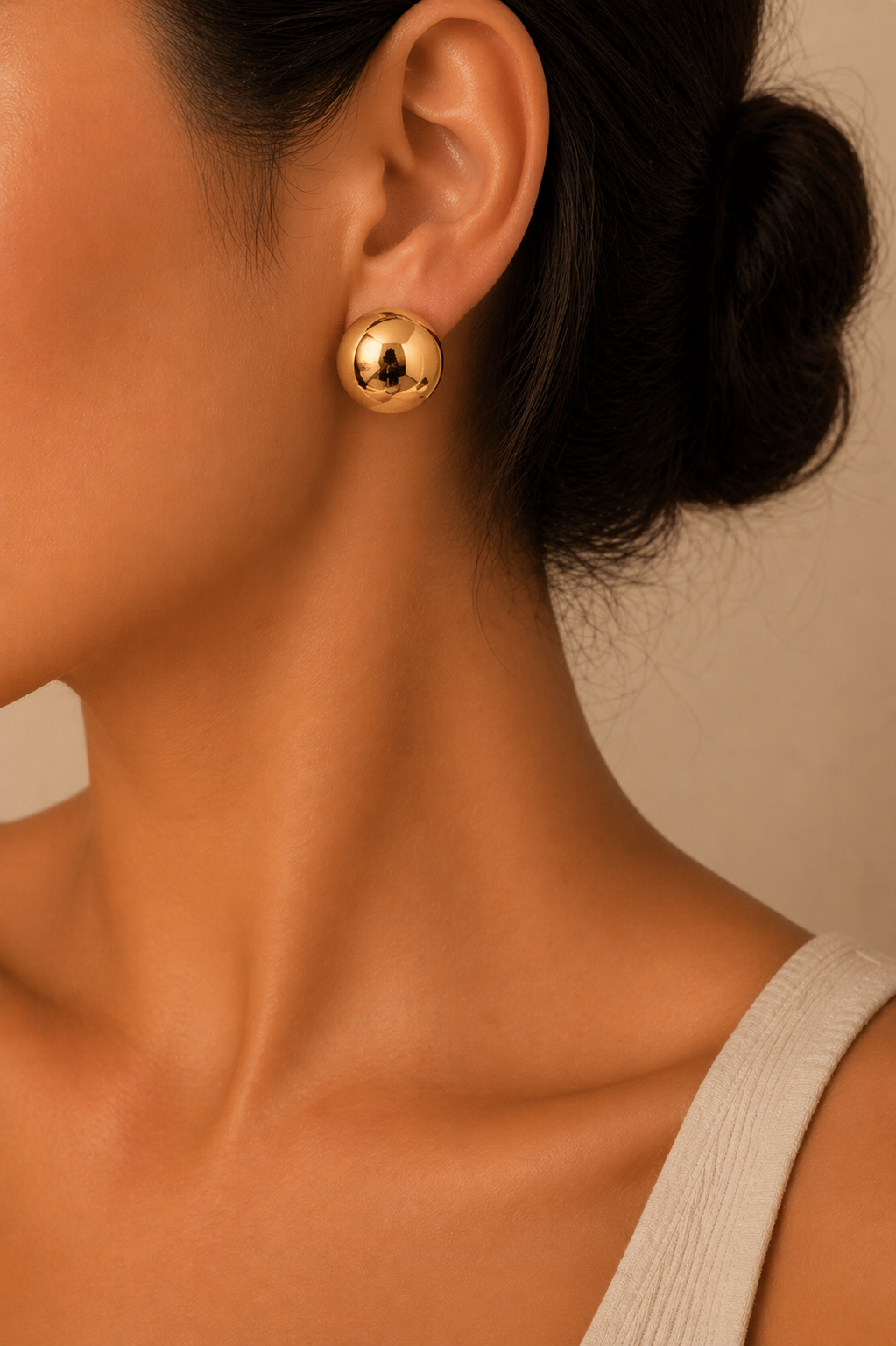 Ball stud earrings trial