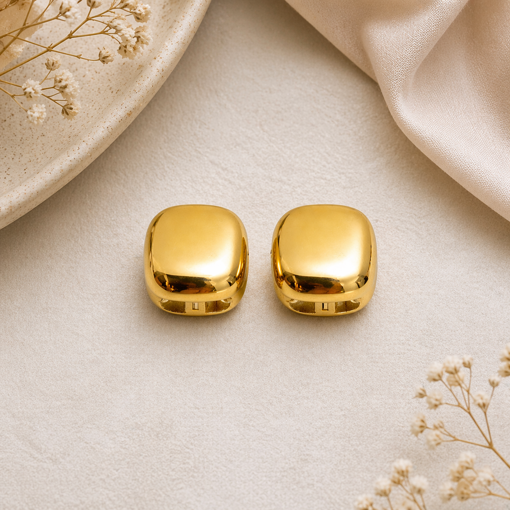 Square stud earrings on flat