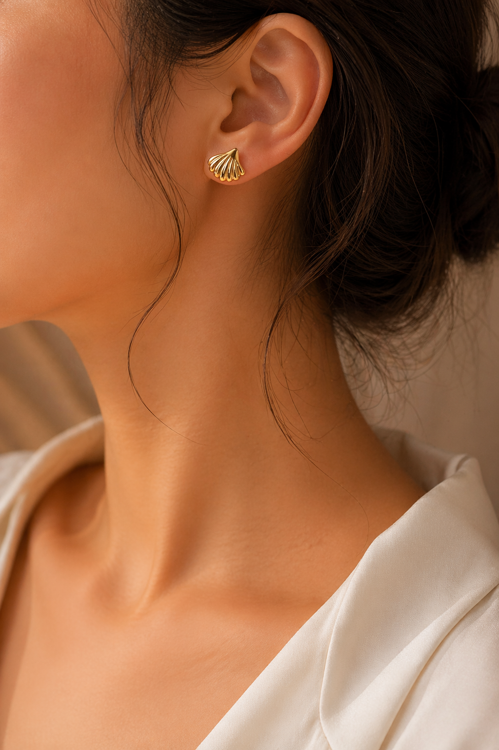 Shell stud earrings trial