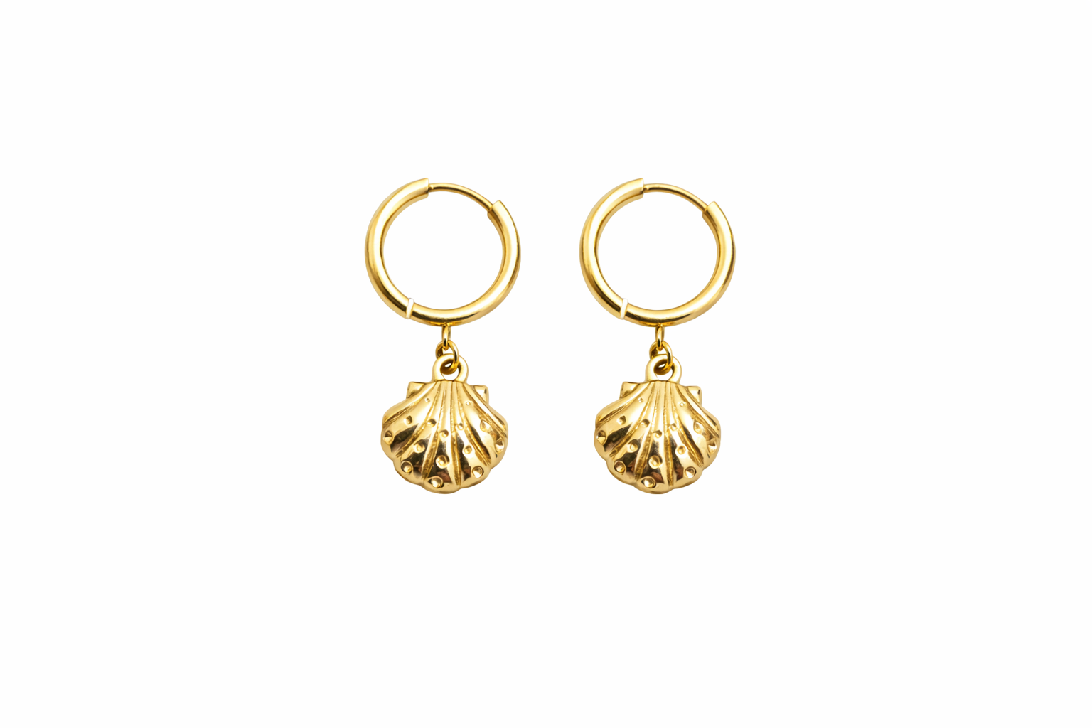 Shell charm hoop earrings 