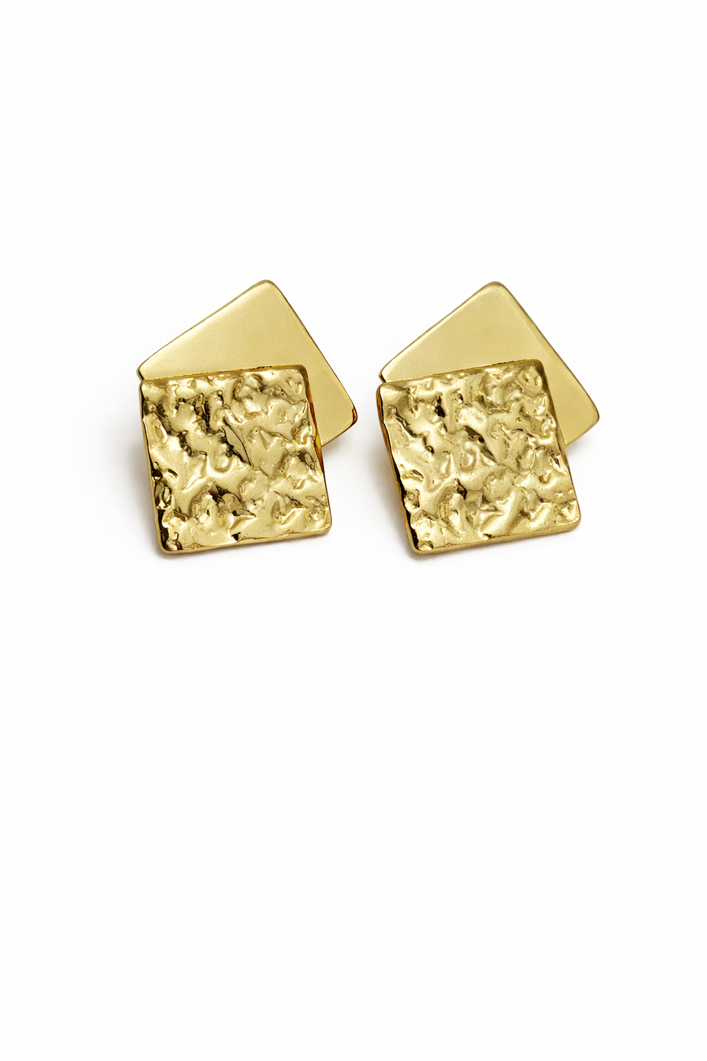  Layered square stud earrings