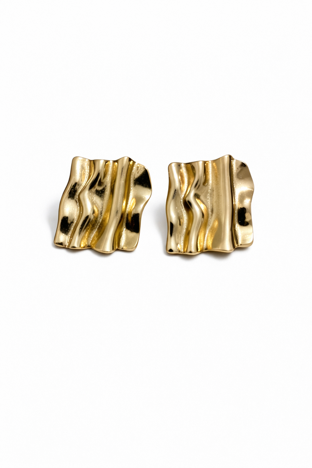 Fluid wave design earrings 