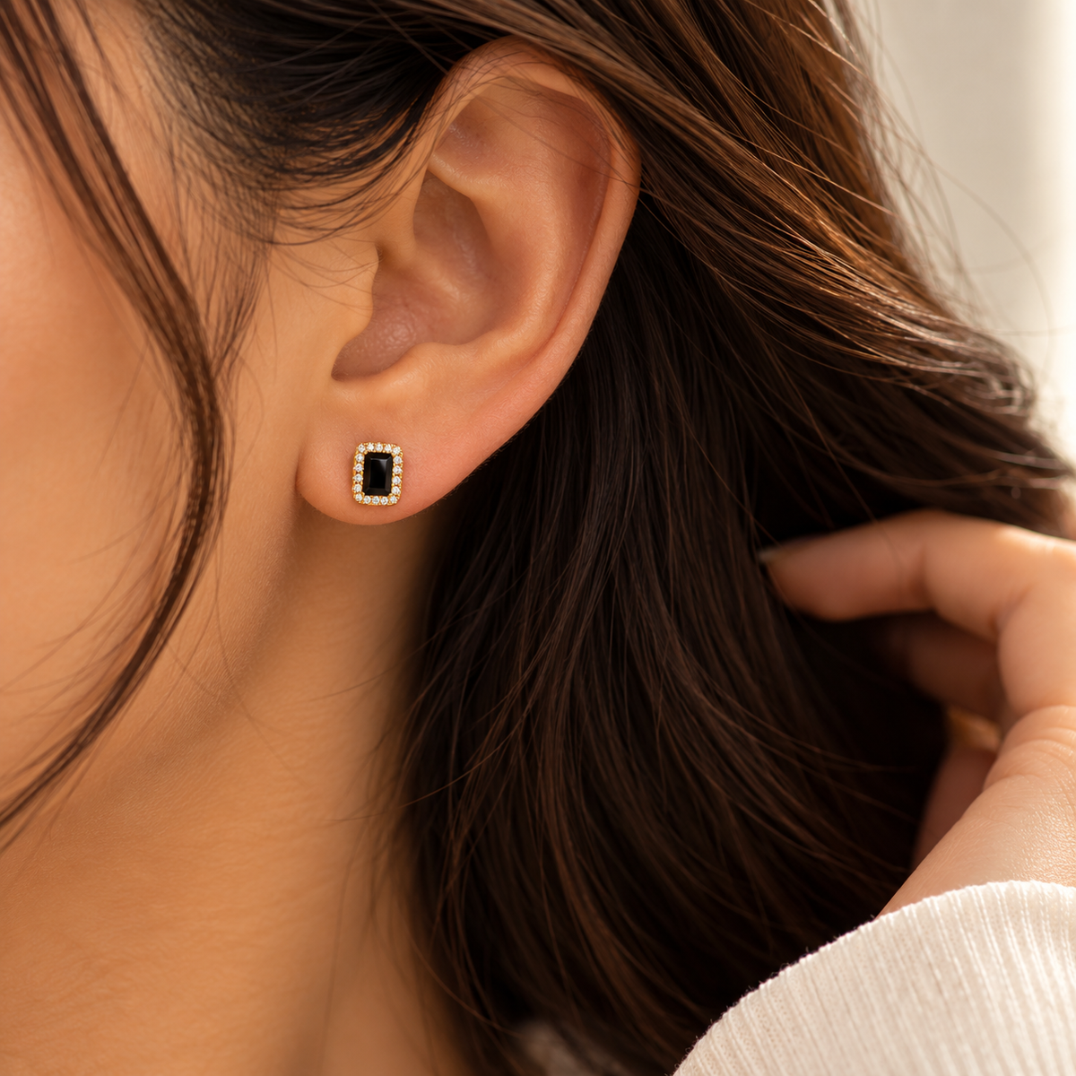 Gold & Black Halo Stud Earrings trial