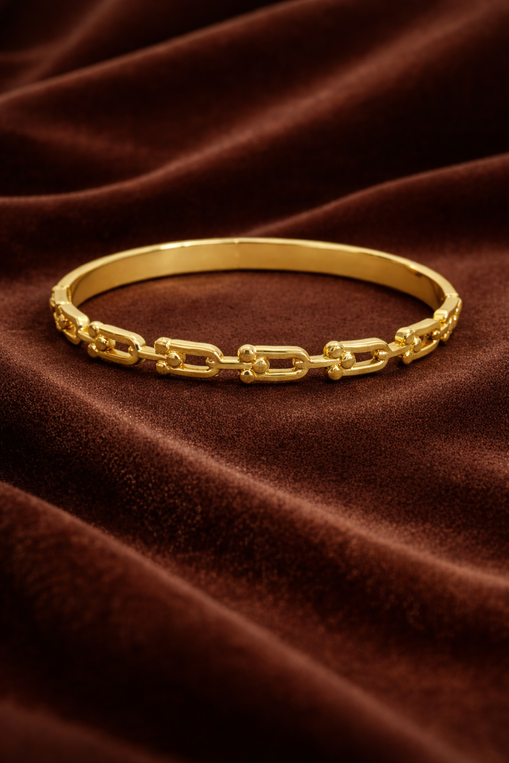 Linked Luxe Bangle